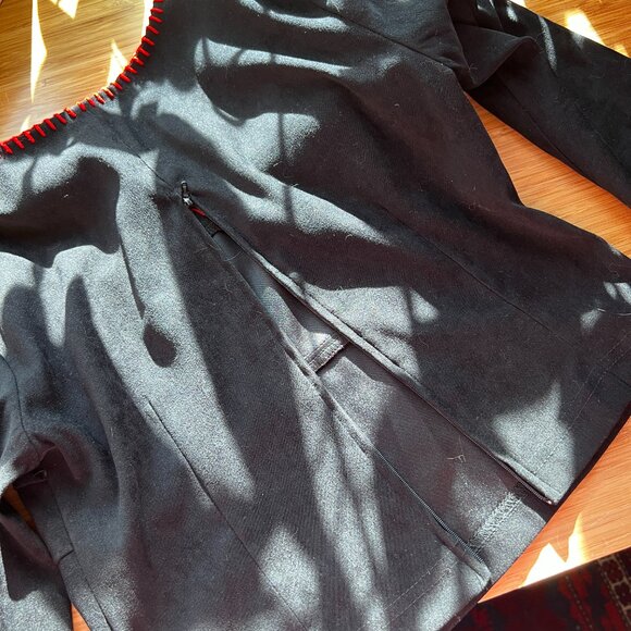 Y2K faux-suede black top, size 6 - Picture 3 of 5